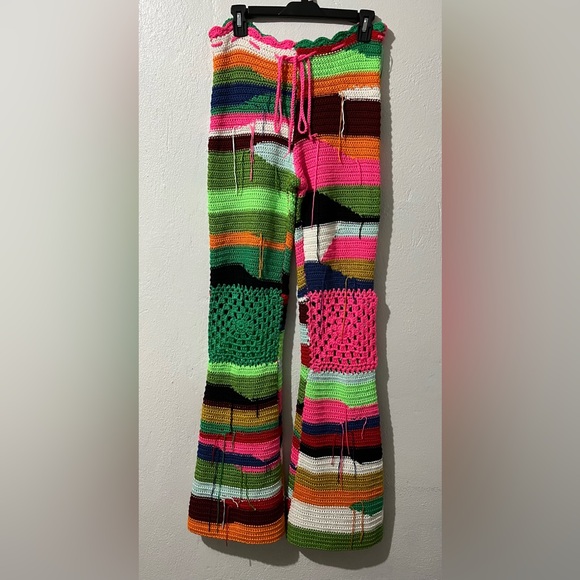 NWOT Akira Colored Heart Crochet Festival Pants Women’s Sz L Funky Baddie Beach - Picture 3 of 9